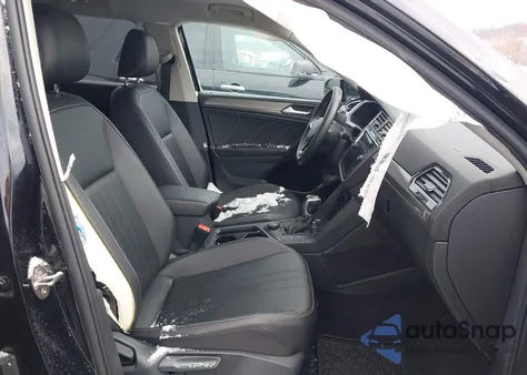 2022 Volkswagen Tiguan 2.0T Se из США, поврежденный, VIN 3VV2B7AX3NM019767